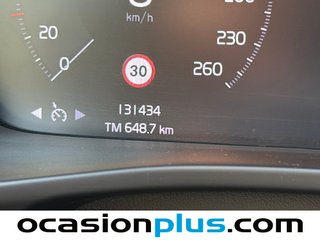 Volvo XC40 D3 Momentum 110 kW (150 CV)