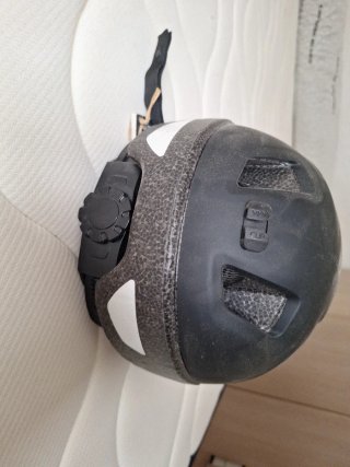 Casco de bicicleta negro