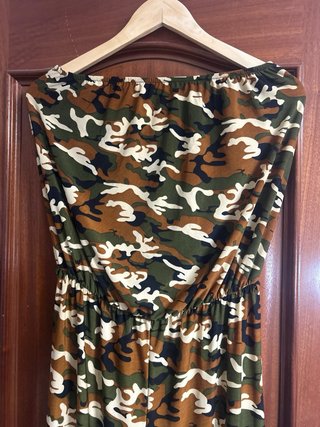 Mono largo estampado camuflaje