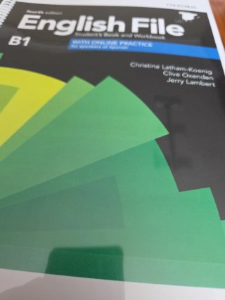 English File fourt edición B1