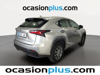 Lexus NX 300h Corporate 2WD + Navibox 145 kW (197 CV)