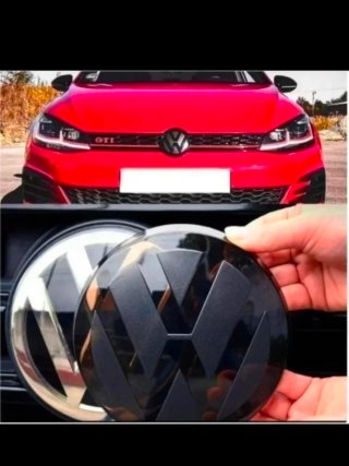 2 Logos VW Golf 7 / 7.5 Negros