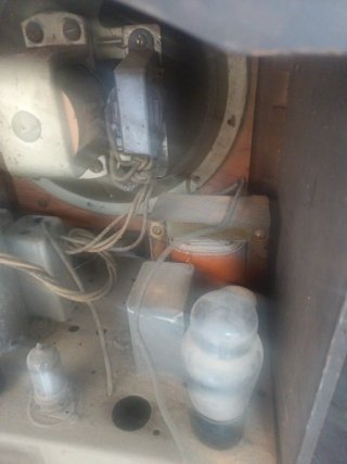 Radio Antigua Madera Marrón