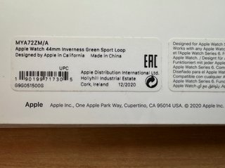 Apple Watch 44mm. Inverness Green Sport Loop