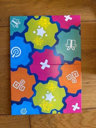 Juego de mesa Enigmas: Nuestro Planeta +7 años
