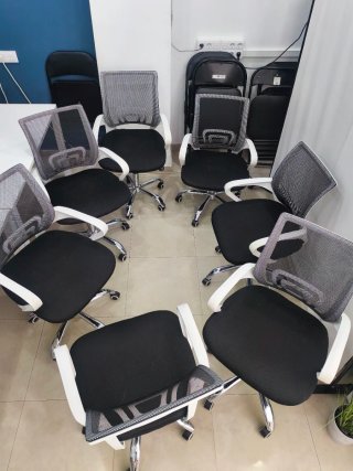 Lote de 7 Sillas Ergonómicas de Oficina
