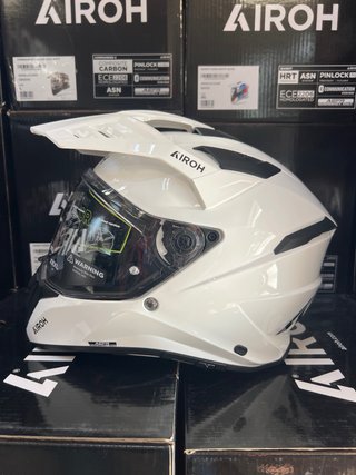Casco Moto L Trail Airoh Bandit