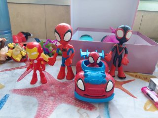 Pack Juguetes Spiderman y Iron Man