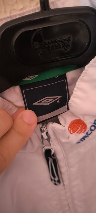 ORIGINAL Chaqueta Selección Irlanda en talla M