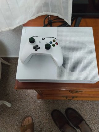 Consola Xbox One 1TB Blanca