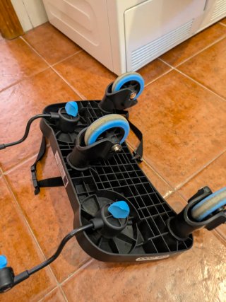 Patinete universal para carrito de bebé