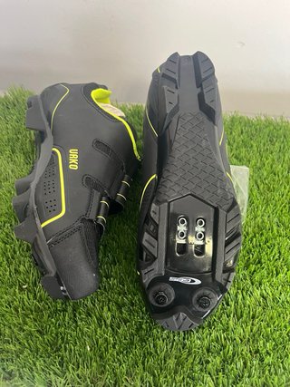 Zapatillas Ciclismo GES Negro/Amarillo Talla 37