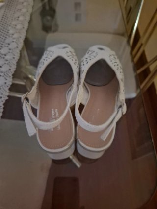 Sandalias blancas verano