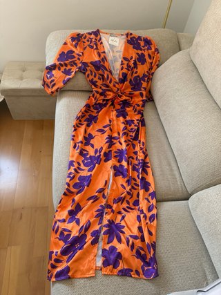 Vestido naranja y morado estampado