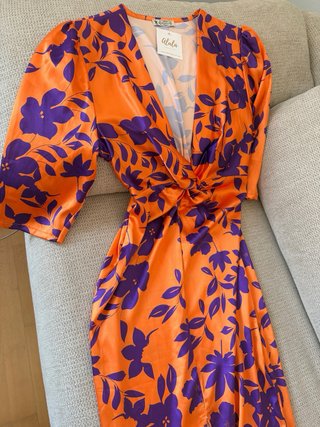 Vestido naranja y morado estampado