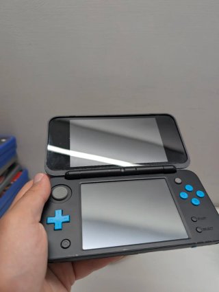 New Nintendo 2DS XL Blu