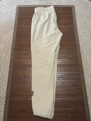 ASRV Pantalón Talla M Beige