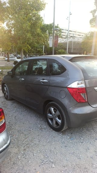 Honda FR-V 2006