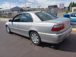 Opel Omega 2002
