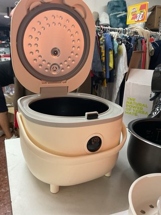Bear Arrocera 3.5 Tazas con Vaporera