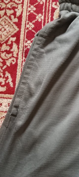 Pantalón corto Nike gris talla M