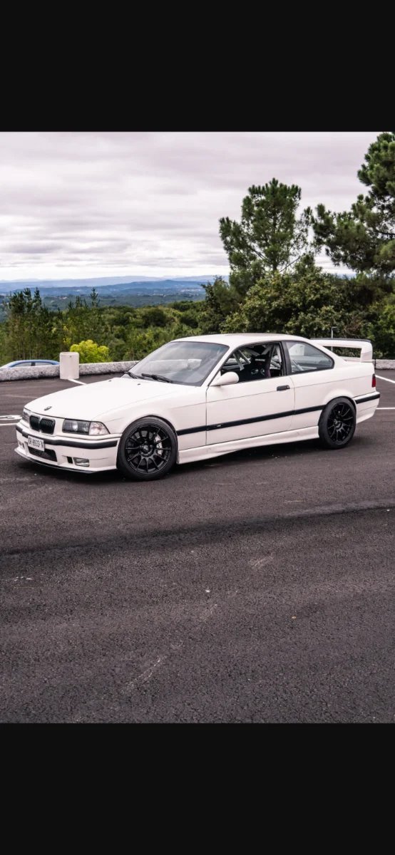 BMW Serie 3 1995 - foto 1