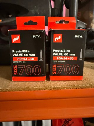 Cubiertas gravel CST Convoy EPS