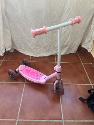 Patinete 3 ruedas rosa niña