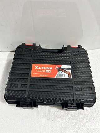 Tijeras de podar eléctricas Altuna Usada 1 vez