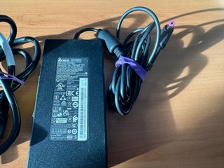 Cargador Portátil Gaming  135W