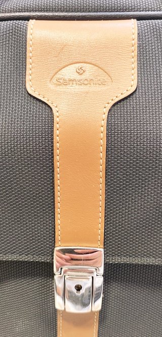 Maletín Viaje Samsonite Elegante (Como Nuevo)