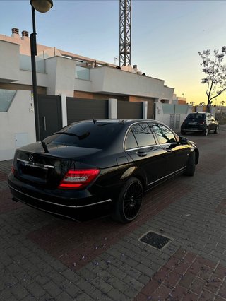 Mercedes-Benz Clase C 2011