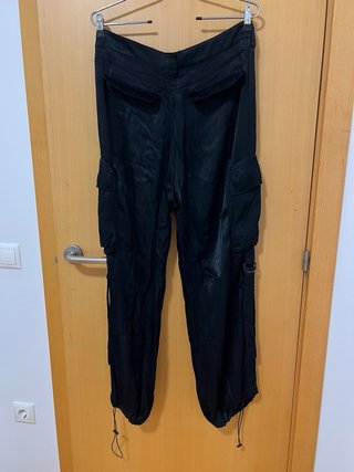 Pantalones cargo Zara negros