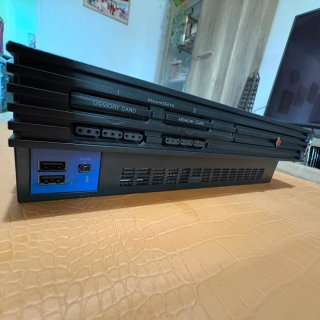 PS2 Fat + 10 juegos, mando y memory card