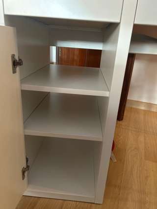 Escritorio Blanco Ikea con Estantería