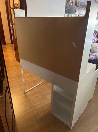 Escritorio Blanco Ikea con Estantería