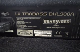 Amplificador Bajo Behringer BXL900A 90W 2 Canales