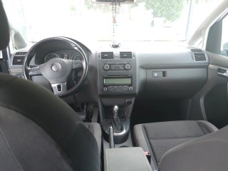 Volkswagen Touran 2011