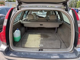 Volvo V70 2003