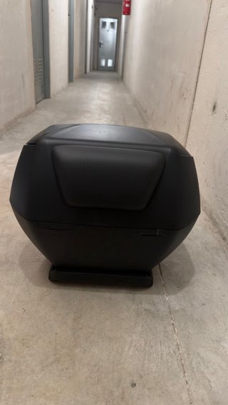 Baúl Scooter Peugeot Negro