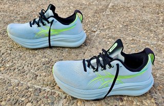 Zapatillas Asics Nimbus 28.