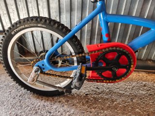 Bicicleta Infantil Decathlon Azul y Rojo