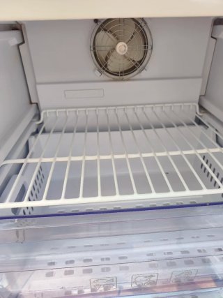 Cajones y baldas para nevera Beko RCNA320K20PT