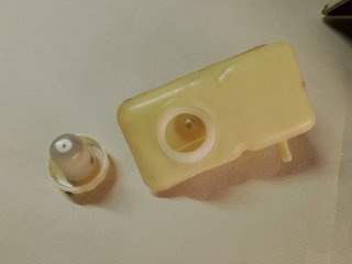 Faros Horizon, deposito liquido frenos y faldillas