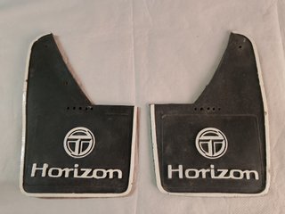 Faros Horizon, deposito liquido frenos y faldillas