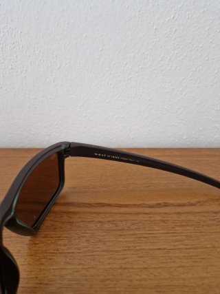 Occhiali da sole West unisex nuovi