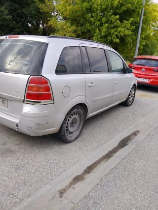 Despiece Opel Zafira 1.9cdti dispongo de todo