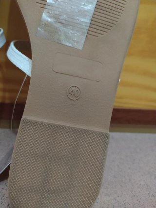Sandalias pala planas blancas talla 40