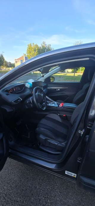 Peugeot 3008 2021