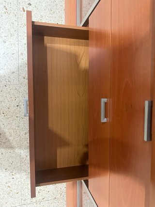 Mueble aparador con Vitrina
